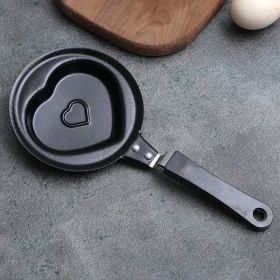 1pc Breakfast Mini Omelette Pan Creative Cute Cartoon Diy Omelette Pan Non-Stick Pan Kitchen Fried Egg Pan (Pattern: Love)